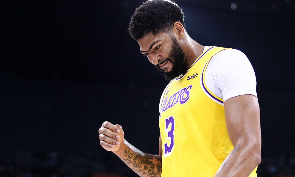 Problems at Lakers, Anthony Davis injured